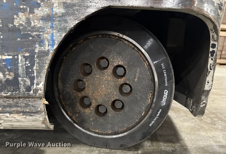 image for item EV1837 Crown RMD6095S-32 reach truck