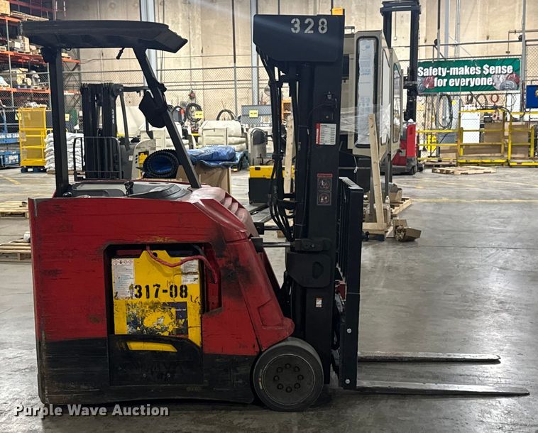 image for item EV1838 Raymond 4250 forklift