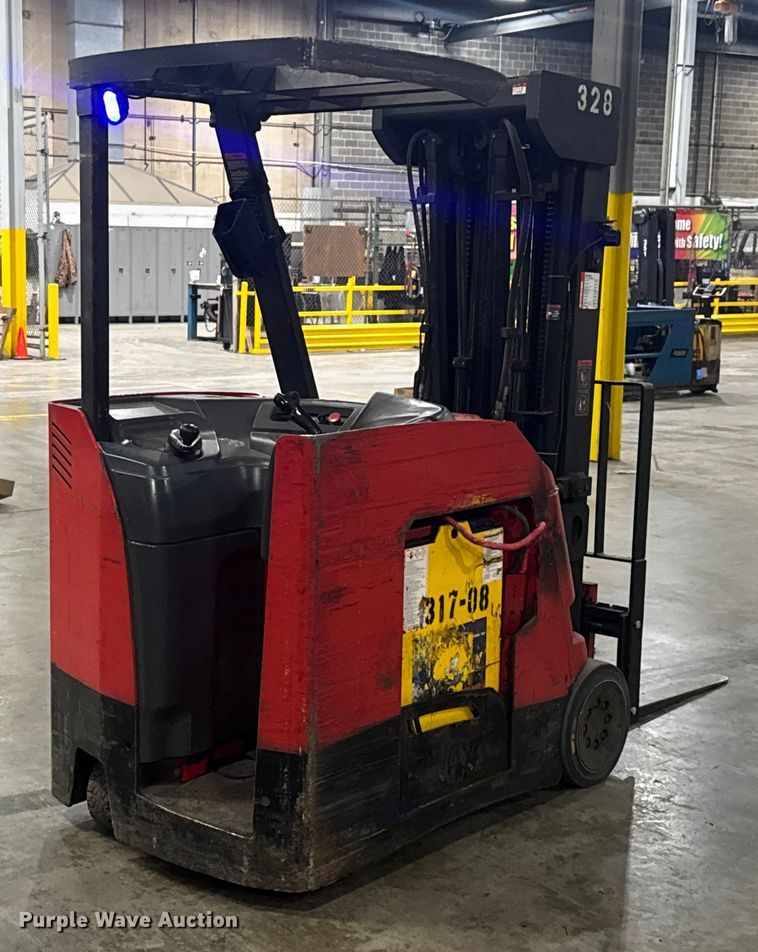 image for item EV1838 Raymond 4250 forklift