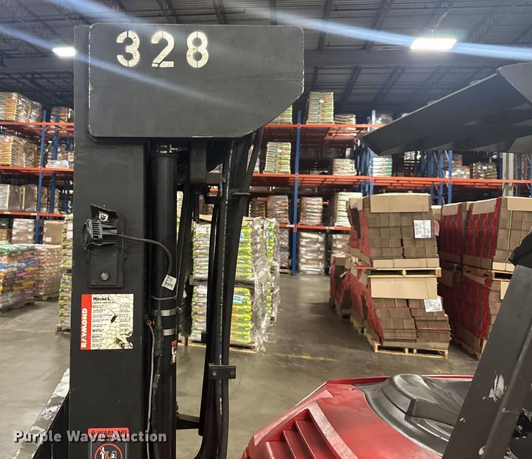 image for item EV1838 Raymond 4250 forklift