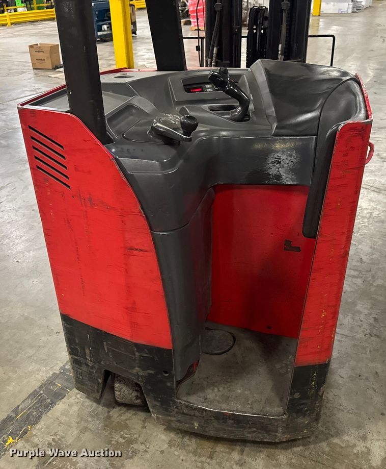image for item EV1838 Raymond 4250 forklift