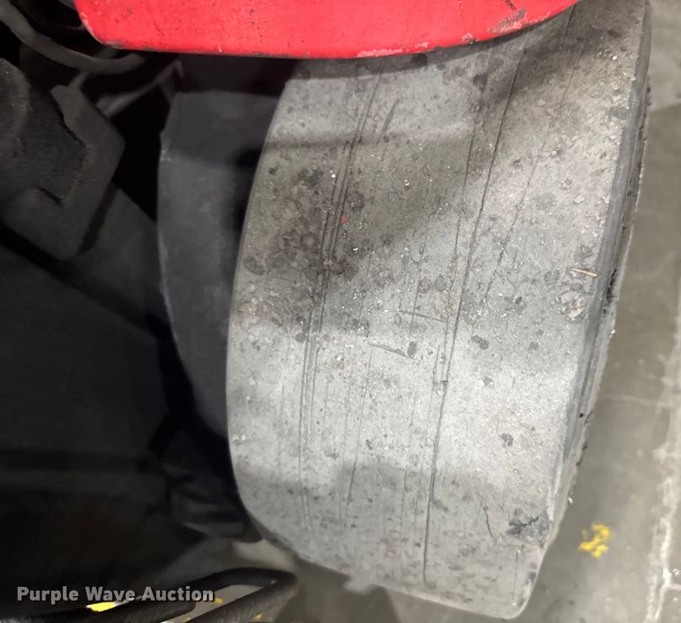 image for item EV1838 Raymond 4250 forklift