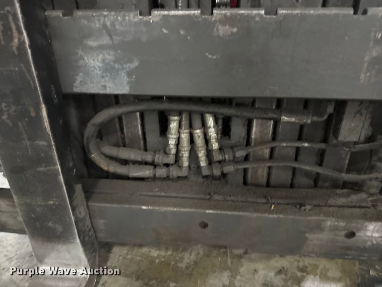 image for item EV1839 Raymond 4250 forklift