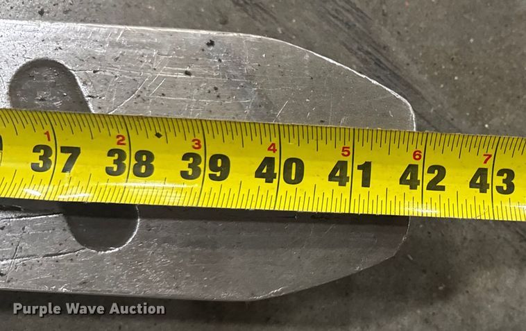 image for item EV1839 Raymond 4250 forklift