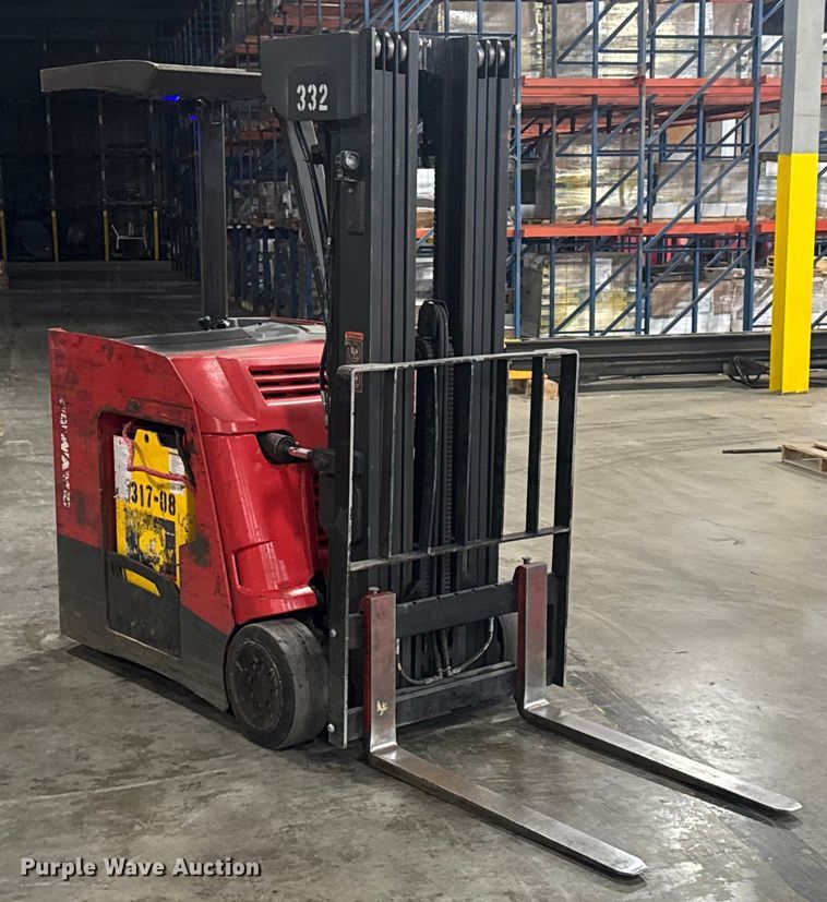 image for item EV1840 Raymond 425-C40QM forklift