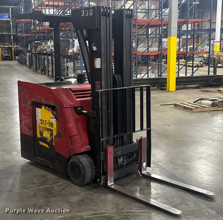 image for item EV1841 Raymond 4250 forklift
