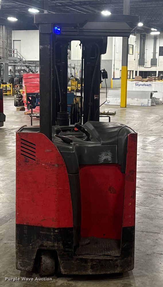 image for item EV1841 Raymond 4250 forklift