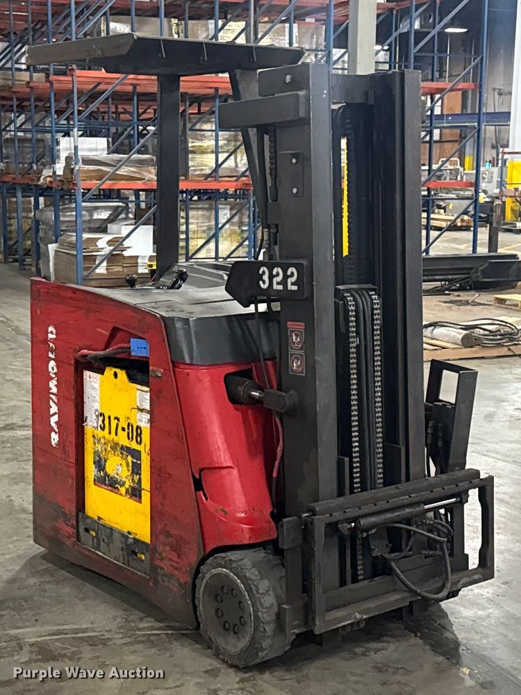 image for item EV1842 Raymond R40-C40TT forklift