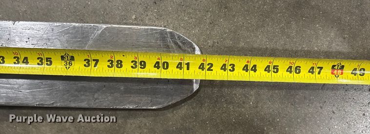 image for item EV1843 Raymond 425-C400M forklift