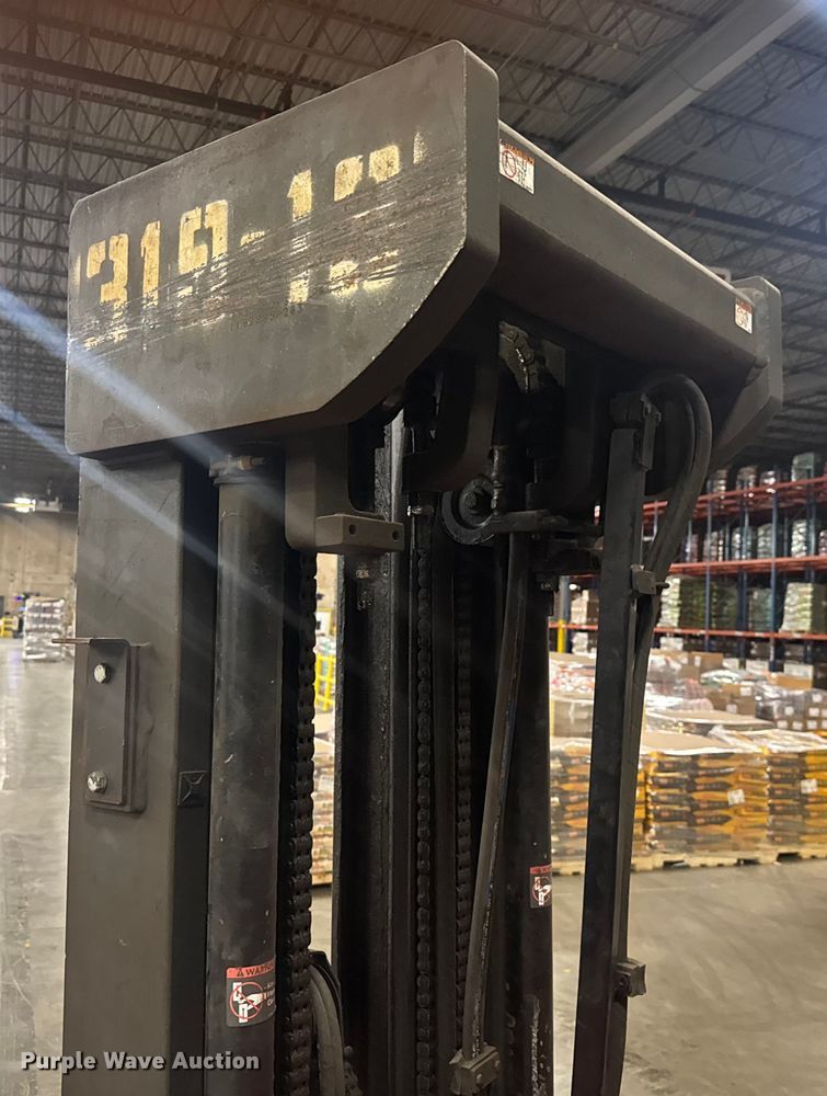 image for item EV1843 Raymond 425-C400M forklift