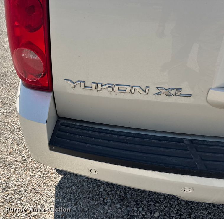 image for item EV1844 2014 GMC Yukon XL SUV