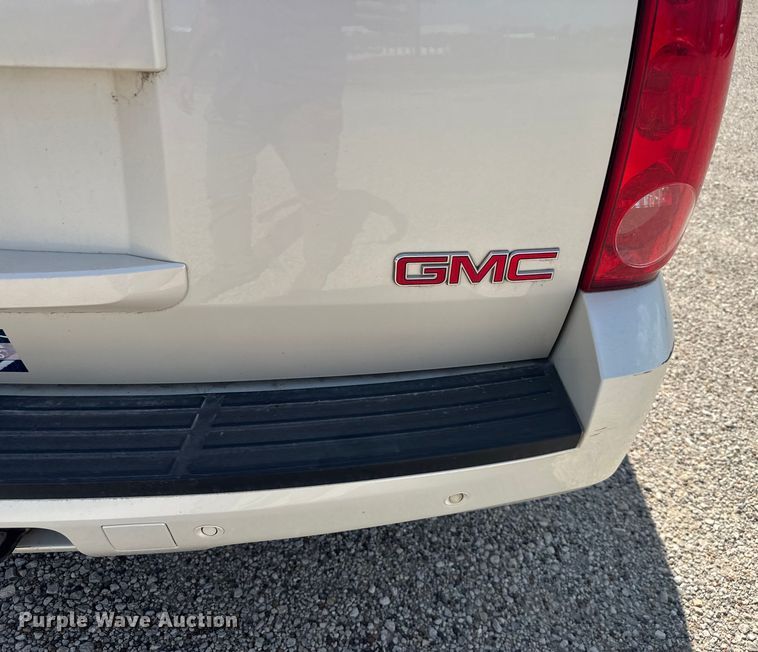 image for item EV1844 2014 GMC Yukon XL SUV