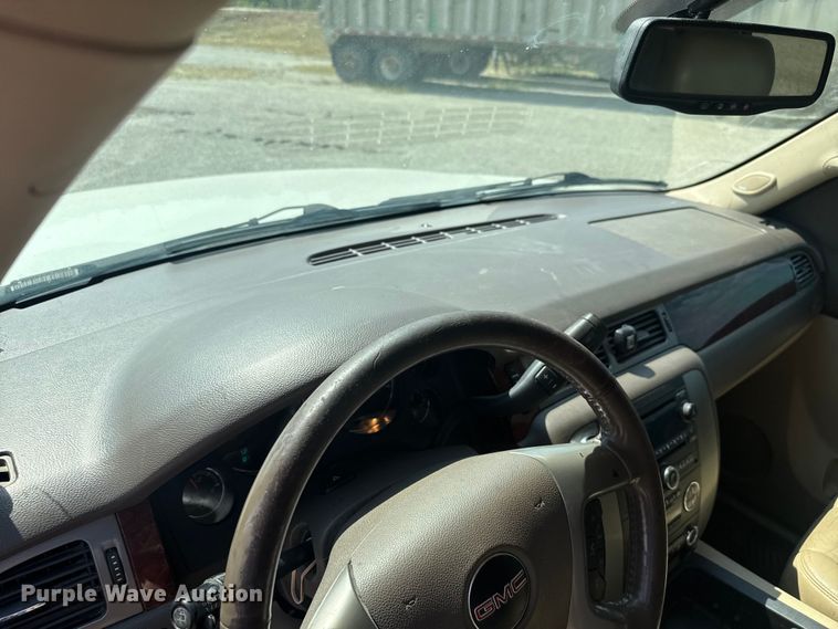 image for item EV1844 2014 GMC Yukon XL SUV