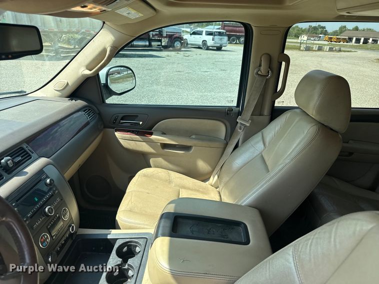 image for item EV1844 2014 GMC Yukon XL SUV