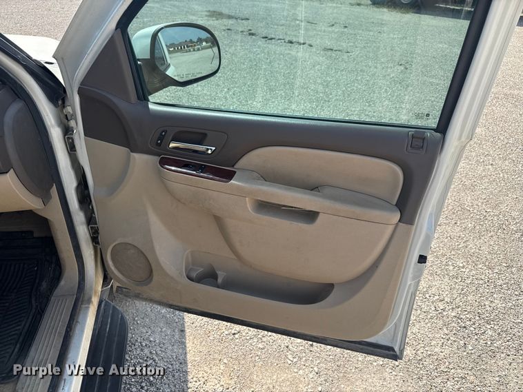 image for item EV1844 2014 GMC Yukon XL SUV