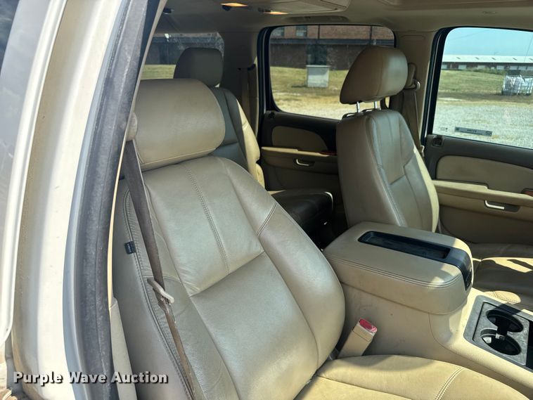 image for item EV1844 2014 GMC Yukon XL SUV