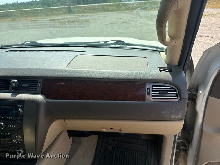 image for item EV1844 2014 GMC Yukon XL SUV