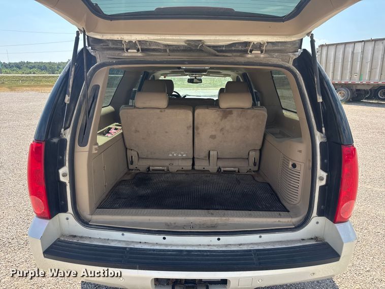 image for item EV1844 2014 GMC Yukon XL SUV