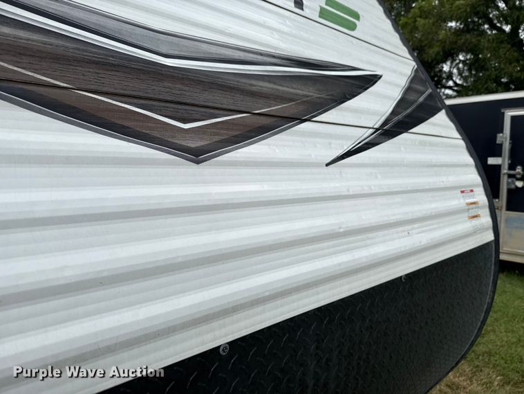 image for item GH9313 2021 StarCraft 172FB Autumn Ridge camper