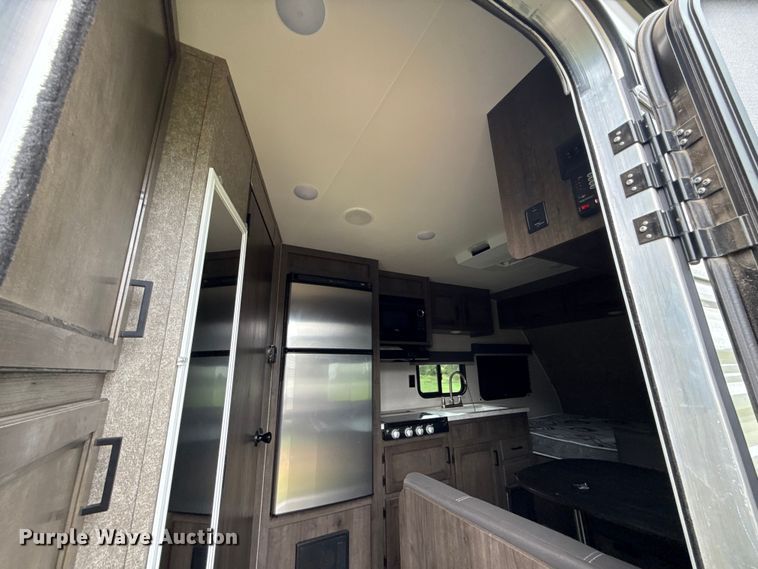 image for item GH9313 2021 StarCraft 172FB Autumn Ridge camper