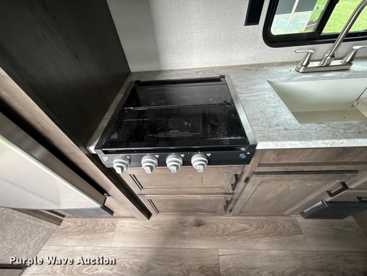 image for item GH9313 2021 StarCraft 172FB Autumn Ridge camper