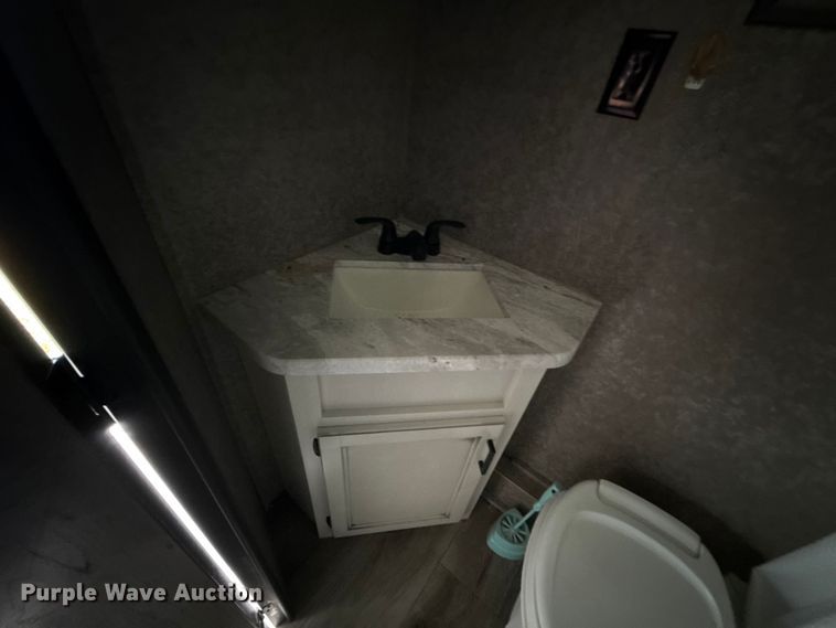 image for item GH9313 2021 StarCraft 172FB Autumn Ridge camper