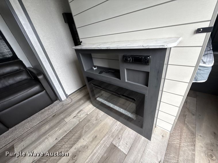 image for item GH9314 2021 Keystone Aspen Trail 26BH camper