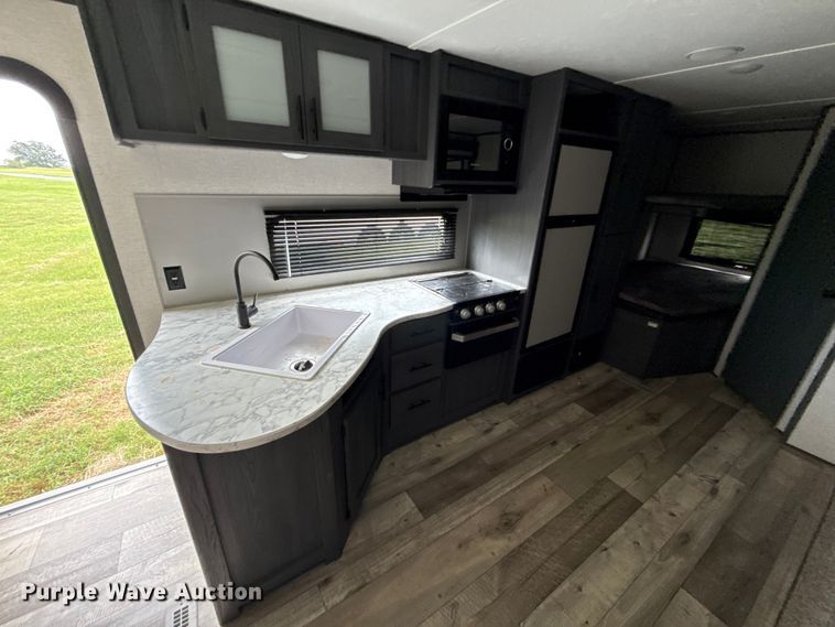 image for item GH9314 2021 Keystone Aspen Trail 26BH camper