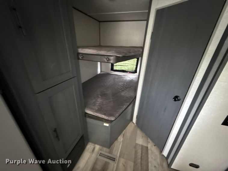 image for item GH9314 2021 Keystone Aspen Trail 26BH camper