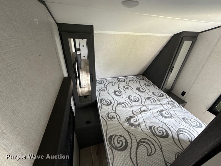 image for item GH9314 2021 Keystone Aspen Trail 26BH camper