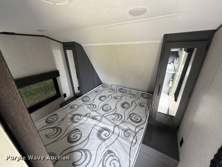 image for item GH9314 2021 Keystone Aspen Trail 26BH camper