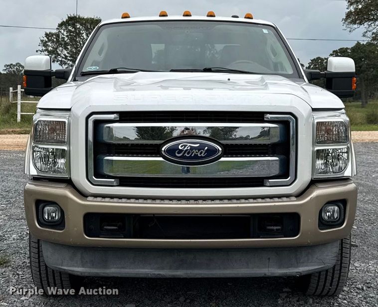 image for item GH9315 2012 Ford F250 Super Duty King Ranch Crew Cab pickup truck