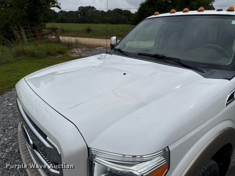image for item GH9315 2012 Ford F250 Super Duty King Ranch Crew Cab pickup truck