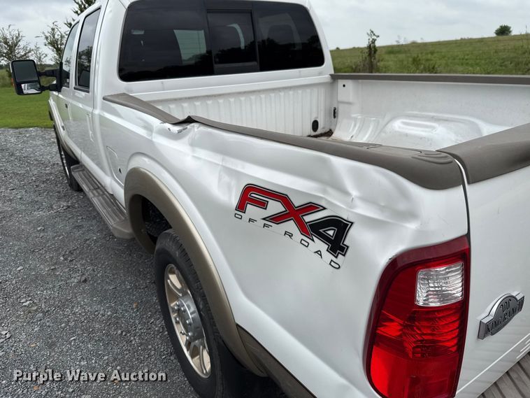 image for item GH9315 2012 Ford F250 Super Duty King Ranch Crew Cab pickup truck