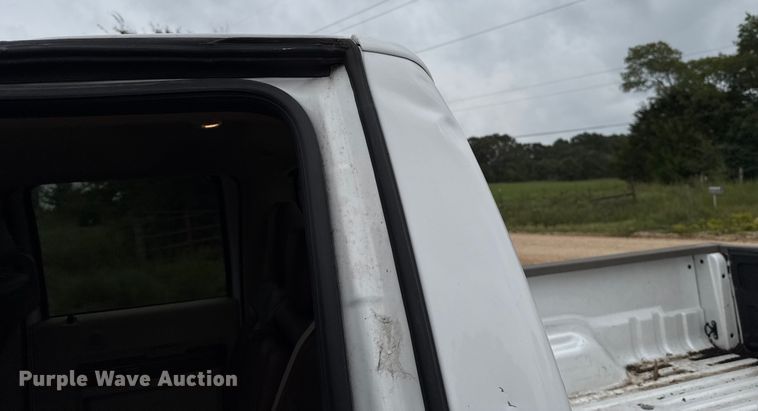 image for item GH9315 2012 Ford F250 Super Duty King Ranch Crew Cab pickup truck