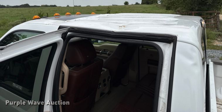 image for item GH9315 2012 Ford F250 Super Duty King Ranch Crew Cab pickup truck