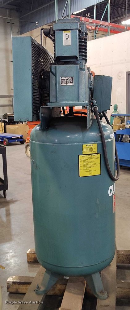 image for item IP9698 2002 Curtis 5E2VT8-A2 air compressor