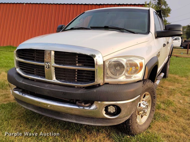 image for item IP9703 2007 Dodge Ram 2500 Big Horn Quad Cab pickup truck