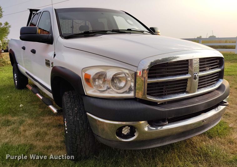 image for item IP9703 2007 Dodge Ram 2500 Big Horn Quad Cab pickup truck