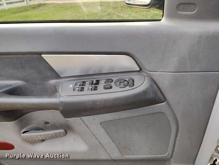 image for item IP9703 2007 Dodge Ram 2500 Big Horn Quad Cab pickup truck