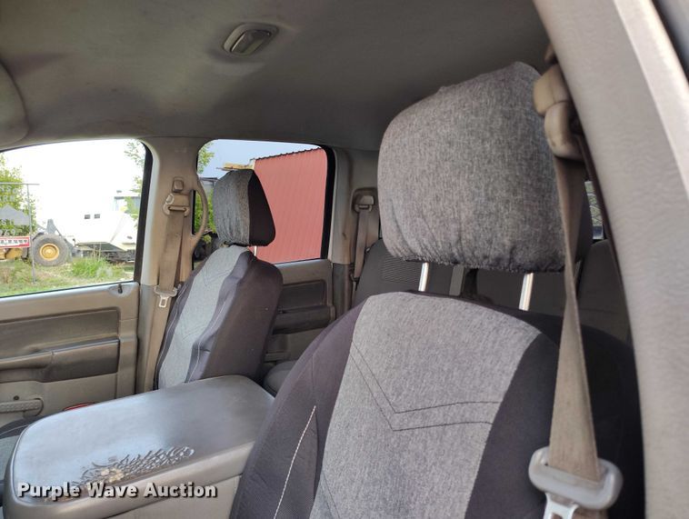 image for item IP9703 2007 Dodge Ram 2500 Big Horn Quad Cab pickup truck