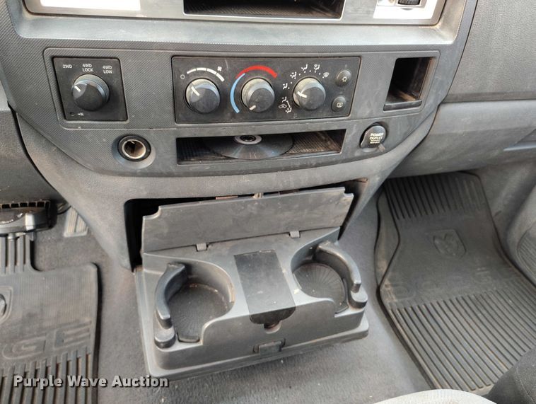 image for item IP9703 2007 Dodge Ram 2500 Big Horn Quad Cab pickup truck