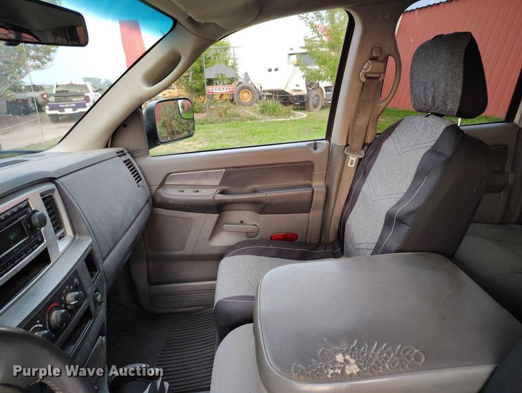 image for item IP9703 2007 Dodge Ram 2500 Big Horn Quad Cab pickup truck