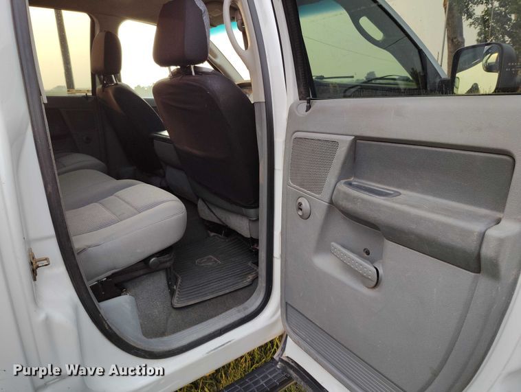 image for item IP9703 2007 Dodge Ram 2500 Big Horn Quad Cab pickup truck
