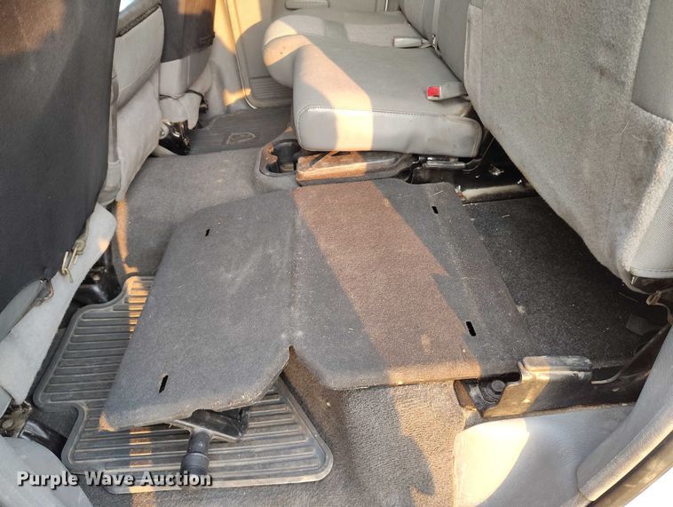 image for item IP9703 2007 Dodge Ram 2500 Big Horn Quad Cab pickup truck