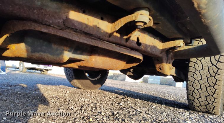 image for item IP9705 2002 Jeep Wrangler Sport SUV