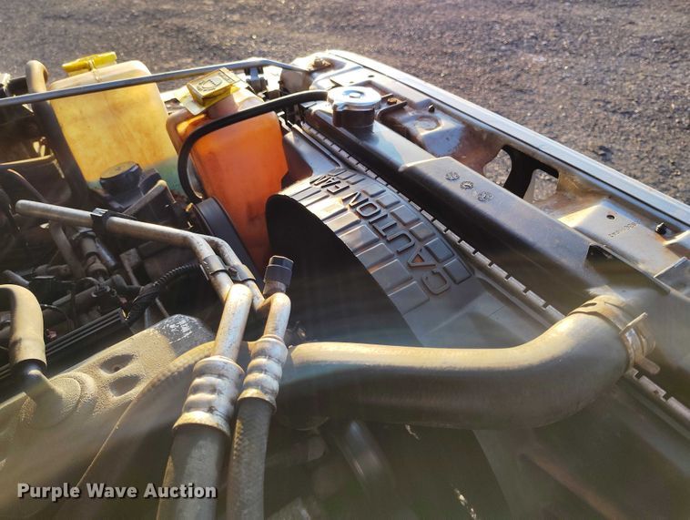 image for item IP9705 2002 Jeep Wrangler Sport SUV