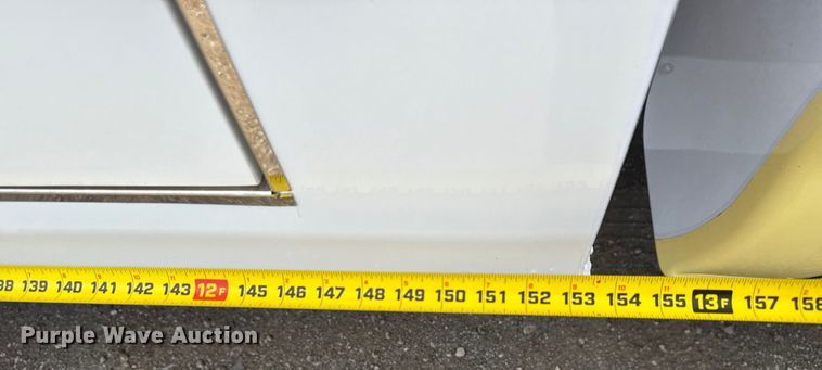 image for item NU9578 2021 Ford E450 Super Duty delivery truck