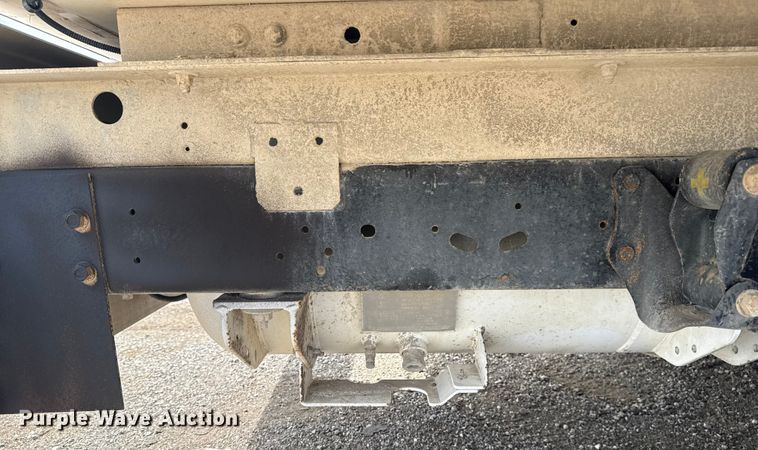 image for item NU9578 2021 Ford E450 Super Duty delivery truck