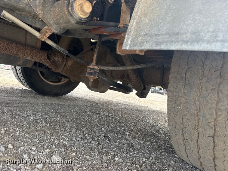 image for item NU9578 2021 Ford E450 Super Duty delivery truck